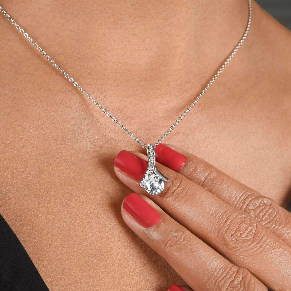 To My Beautiful Wife – Eternal Love Alluring Beauty Necklace
