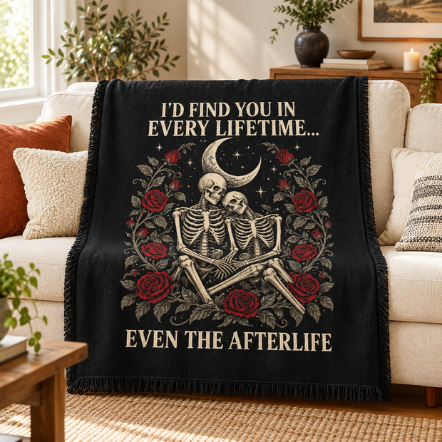 Every Lifetime, Skeleton Lovers Throw Blanket